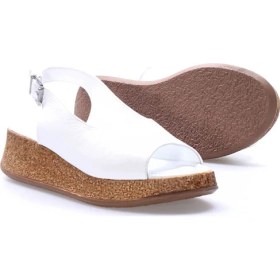 Resim Fast Step Hakiki Deri Kadın Dolgu Topuk Sandalet 227ZA15319 