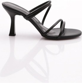 Resim Dgn 925 Kadin Şerit Detayli Topuklu Terlik 925-2423-R1534 Siyah 