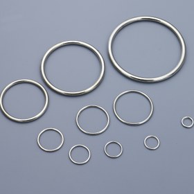 Resim metal kapalı halka, kapalı halka, çeşitli bağlantılar için kullanılabilir, metal elektrokaplama gümüş, manyetik etki yok, tam özellikler, güçlü ve sağlam, özellikler 6mm, 8mm, 10mm, 12mm, 15mm, 20mm, 25mm, 30mm, 40mm, 50mm 