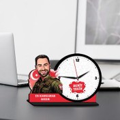 Resim Yakışıklı Asker Karikatürlü MDF Masa Saati 