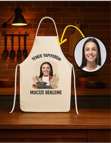 Resim Kişiye Özel Karikatür Fotoğraflı Mutfak Önlüğü Mucize Bekleme Krem 