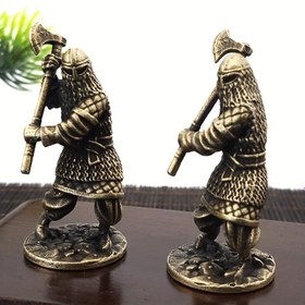 Resim Anneler Günü, Babalar Günü, Sevgililer Günü, Şükran Günü, Mezuniyet Sezonu Yaratıcı Hediye Retro Alaşım Savaş Balta Asker Modeli Figürü Tahta Oyun Satırı Şah Materyali Shogunat Samuray Metal Süs 