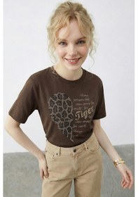 Resim Shade Kadın Leopar Kalp Taş İşlemeli Bisiklet Yaka Regular Fit T-shirt 2210 60283976 - Kahverengi 