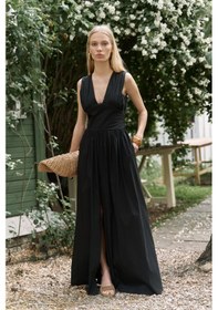 Resim Mai Collection Mai Studios Co. Emilia Korse Detay Siyah Uzun Elbise siyah 