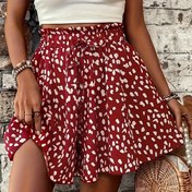 Resim Kadınlar için Rahat Baskılı Bağcıklı Şortlar - Açık Mavi Polka Dots ile Beyaz Köpek Silueti, Geniş Bacaklı Yaz Plaj Giyimleri, Rahatlık İçin Elastik Bel, Tatil veya Rahat Giyim İçin Mükemmel, Tatil Şortları | Eğlenceli Baskılı Şortlar | Bağcıklı Bel, Sevimli Şortlar 