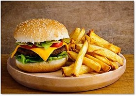 Resim Ahşap Tablo Hamburger ve Patates Kızartması 