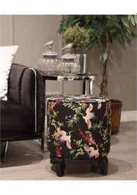 Resim Sarı Kuş Detay Ahşap Ayaklı Puf Kumaşı Süettir. Uluslararası Solmama Sertifikasına Sahiptir. Çok Renkli 