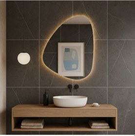 Resim 40x55 Cm Modern Asimetrik Led Banyo Aynası Dokunmatik Sensörlü, Dimmerli, 3000k Günışığı Sarı 