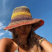 Resim Canlı Gökkuşağı Örgü Plaj Şapkası - Geniş Kenar Güneş Şapkası, Ayarlanabilir İplik, Nefes Alabilir ve Yaz Tatilleri için Şık, Plaj Aksesuarları 