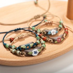 Resim Kadınlar için el yapımı seramik çiçekli halat bilezik - Sevimli kabile tarzı, ayarlanabilir kaplama olmayan, günlük ve hediye fırsatı, Sevgililer Günü için mükemmel, tüm mevsimler için çok yönlü 