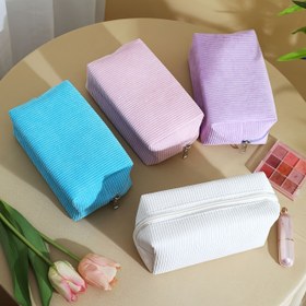 Resim 1 Büyük Kapasiteli Taşınabilir Kadife Kozmetik Çantası - Açık Mavi, Pembe, Mor Renklerde Şık Preppy Tarzı | Fermuarlı Seyahat Makyaj Organizatörü, Kolay Temizlenebilir Malzeme | Kadınlar İçin Moda Cüzdan Saklama Kılıfı, Makyaj Çantası 