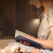 Resim Beyaz LED Klipsli Kitap Lambası, Üç Renk Sıcaklığı, Ayarlanabilir Parlaklık, Mini Hafif Yatak Yanı Okuma Lambası - Pil Dahil Değil, Kitap Lambası için Klipsli LED Işıklar 