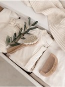 Resim Naturaborn Organik Doğal Keçi Kılı Yumuşak Bebek Konak Saç Fırçası ve Doğal Şimşir Ahşap Tarak 2'li Set 