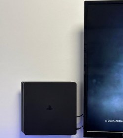 Resim Playstation 4 Duvar Standı Yerden Tasarruf Rahat Hava Akışı Gaming Aksesuar Konsol Tutacağı 