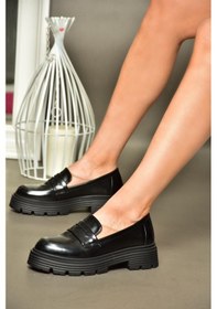 Resim Fox Shoes R996092008 Siyah Rugan Kalın Tabanlı Günlük Kadın Ayakkabı 001 