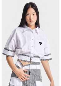 Resim Itsbasic Kadın Beyaz Renk Oversize Kemer Detaylı Önü Düğmeli Crop Top Kumaş Gömlek 