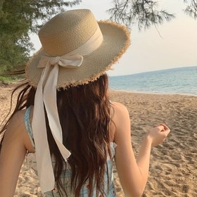 Resim Kadınlar için Yazlık Geniş Kenarlı Hasır Tarzı Kağıt Güneş Şapkası - Dış Mekan, Havuz ve Kıyı Etkinlikleri İçin Dekoratif Fiyonklu Hafif Plaj Şapkası 