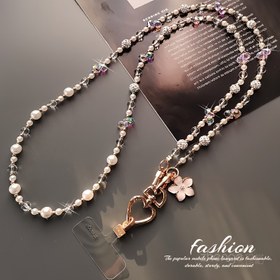 Resim Şık İnci & Kristal Telefon Askısı Altın Kalp Charm ile - Kadınlar için Şık Kayıp Önleyici Telefon Kayışı, Dış Mekan Seyahati ve Günlük Kullanım için Dayanıklı Crossbody Aksesuar, İnci Boncuk Tasarımı 