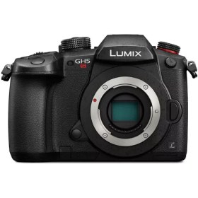 Resim Panasonic Lumix GH5S Body Aynasız Fotoğraf Makinesi 