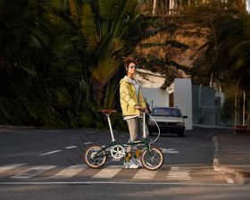 Resim Dahon 2026 Boardwalk D7 16 Jant Katlanır Bisiklet Bordo 