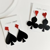 Resim Kadınlar için Vintage Poker Kraliçesi Akrilik Küpeler, Şık Kalp Maça Klübü Sallantılı Küpeler, Moda Oyun Kartları Aksesuarları 