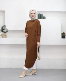 Resim Tunik Modelimiz, Modern Kadının Tarzını Yansıtan Özel Bir Tasarım Kahverengi 