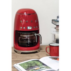 Resim Smeg 50'S Style Retro Kırmızı Filtre Kahve Makinesi DCF02RDEU 