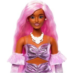 Resim Barbie Deluxe Style Pembe Saçlı Bebek HYV24-25 