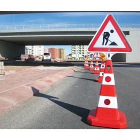 Resim Evelux Ultra Kedi Gözlü Trafik Konisi Ağırlıklı 60 cm Trafik Dubası 