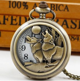 Resim keyfimshop Kişiye Özel Kurt Görünümlü Büyük Boy Kuvars Köstekli Kolye Saat 