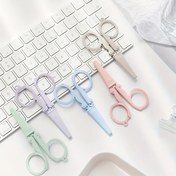 Resim 1 Adet Kompakt Katlanabilir Makas Koruyucu Kılıf ile - Taşınabilir Anahtarlık Aksesuarı, Ergonomik Tasarım, Metal, Pil Gerektirmez - Ofis, Çalışma & Dikiş için İdeal - Beyaz, Açık Mor, Mavi, Pembe, El Sanatları Aracı|Koruyucu Kapak Dahil|Dayanıklı Makas, Küçük Makas 
