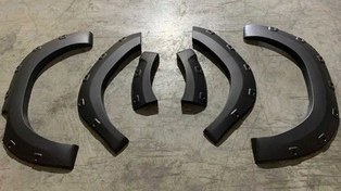 Resim Toyota Hilux Revo Kalın Tip Çamurluk Kabartma Dodik (pp Enjeksiyon) 