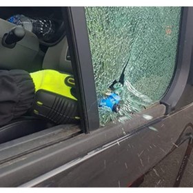 Resim markentegra Araç Acil Çıkış Aleti - Kemer Kesici ve Cıvata Kırıcı 