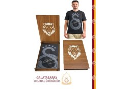 Resim Galatasaray Orijinal 5 Yıldız Atatürk Imzalı T-Shırt Forma Hediyelik Ahşap Kutulu 