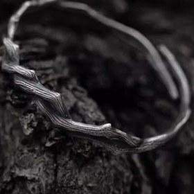 Resim Erkekler için Gotik Stil Ayarlanabilir Koldan, Hip Hop Temalı Çinko Alaşım Açık Koldan, Vintage "Diken" Tasarımı, Günlük Giyim Aksesuarı, Kaplama Yok, Tüm Mevsimlere Uygun 
