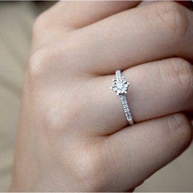 Resim Lilarote 0.15 Ct. Tektaş Pırlanta Yüzük 6 Tırnaklı 