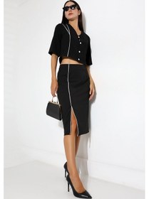 Resim Mois Atelier Siyah Kısa Kol Crop Ceket Yırtmaçlı Kalem Etek Beyaz Biye Detaylı Takım Tasarım Siyah 