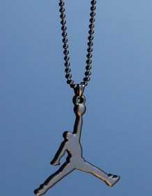 Resim Rua Jewelry Michael Jordan Smaç Kolye Siyah Kaplama Top Zincirli 