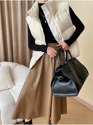 Resim Zarif Ve Modern: A Kesim Deri Etek Siyah 