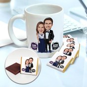 Resim Birbirine Yakışan Çiftler Karikatürlü Kupa ve Çikolata 