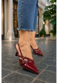 Resim Günlük Kadın Sivri Burun Ayarlanabilir Kemer Detaylı Arkası Açık Klasik İnce Topuk Ayakkabı 922-64 Bordo 
