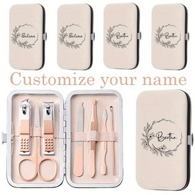 Resim 7 Parça Kişiselleştirilmiş Tırnak Bakımı & Güzellik Seti - Özel İsim/Harf Seçeneği, Şık Bej ve Altın Renkli, Taşınabilir Profesyonel Manikür Takımı: Makaslar, Çivi Pensesi, Kütikül Aletleri, Eğe Cetveli 