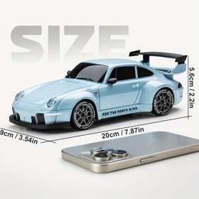 Resim 1:24 RC sürüş arabası, ışıklarla donatılmış 2.4Ghz 4WD RC oyuncak, lastikler ve yol engelleme araçları ile birlikte, erkekler ve kızlar için en iyi doğum günü, Cadılar Bayramı, Noel hediyesi 