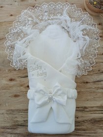 Resim Dantelli Özel Taçlı Bebek Kundağı Unisex Bebek Dış Kundak Battaniyesi Hastane Çıkışı Hediyelik Knd45237 Ekru 
