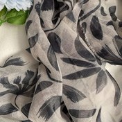 Resim Bohem Fildişi ve Siyah Baskılı Şifon Eşarp, Kadınlar için Sonbahar-Kış Şal Sarma Aksesuarı 