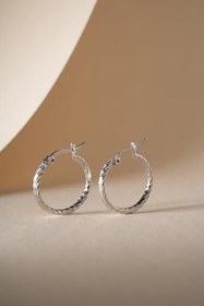 Resim Nereze 925 Ayar Gümüş Rodyum Kaplama Kalemli 20 mm Şarnel Halka Küpe 