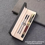 Resim 1 adet metal oyma nötr kalem + 2 adet dolum ucu + hediye kutusu, erkek ve kadınlar için kişiselleştirilmiş yüksek kaliteli ofis tükenmez kalem. Festival hediyeleri, oyma teknoloji 0.5 doldurulabilir 