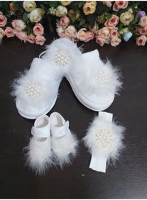Resim SÜSLÜTASARIM Tüylü Incili Lohusa Terlik Ve Taç Bebek Patik Ve Bandana Seti 