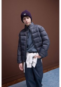 Resim DeFacto Erkek Çocuk Su İtici Fermuarlı Cepli Basic Düz Şişme Mont D5900A825SPAR58 