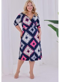 Resim Kadın Lacivert Pembe Geometrik Desen Kruvaze Yaka Beli Lastikli Büyük Beden Elbise Lacivert 